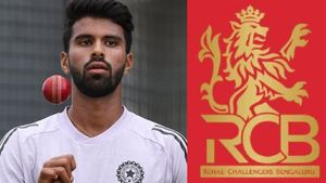 தமிழக வீரர் வாசிங்டன் சுந்தருக்கு அநியாயம் பண்ணிட்டாங்க! RCB போல் ஒரு காமெடி அணியை பார்த்ததில்லை