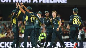 AUS vs PAK- பாகிஸ்தானுக்கு தக்க பதிலடி தந்த ஆஸ்திரேலியா.. டி20 தொடரை முழுமையாக வென்று அசத்தல்