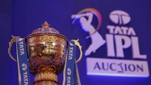 IPL Auction: ஐபிஎல் மெகா ஏலம் எத்தனை மணிக்கு? அணிகளின் பர்ஸ் விவரம்.. லைவ்-வாக பார்ப்பது எப்படி?