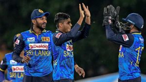 Choke ஆன இலங்கை அணி.. வெற்றி அருகே வந்து 6 ரன்களுக்கு 4 விக்கெட் இழந்து நியூசிலாந்திடம் தோல்வி