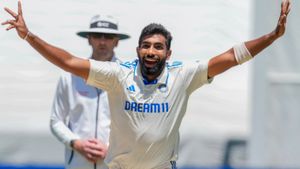 52.4 ஓவர்கள்.. நீயெல்லாம் மனுஷனே கிடையாது.. மெல்போர்ன் டெஸ்டில் அதிக ஓவர்களை வீசிய பும்ரா!
