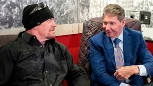 WWE- பாலியல் புகாருக்குள்ளானவருடன் ஊர் சுற்றிய The Undertaker.. 