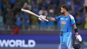 ICC Rankings: டாப் 10 இடத்தில் இந்திய அணியின் 4 பேட்டர்ஸ்.. பாக். எதிரான சதம் மூலம் கோலி முன்னேற்றம்