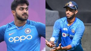 TNPL ஏலத்தில் ட்விஸ்ட்.. வாஷிங்டன் சுந்தரை விட 3 மடங்கு தொகை பெற்ற விஜய் ஷங்கர், முகமது!