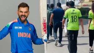 IND vs PAK: பாகிஸ்தான் ஜெர்ஸியில் 