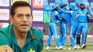 IND vs PAK- இந்தியாவுக்கு ஆச்சரியம் காத்திருக்கிறது.. பாகிஸ்தான் பயிற்சியாளர் அகிப் ஜாவித் நம்பிக்கை