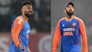 IND vs ENG: இன்னும் 4 விக்கெட் தான்.. பிரம்மாண்ட உலக சாதனை படைக்கப் போகும் வருண் சக்கரவர்த்தி