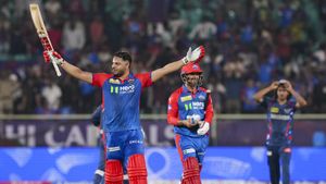 LSG vs DC: என்னுடைய குரு ஷிகர் தவானுக்கு நன்றி.. ஆட்டநாயகன் விருது வென்ற ஆஷ்டோஷ் சர்மா கருத்து