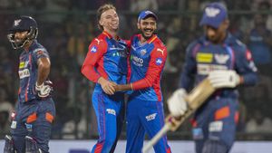 IPL 2025- ராகுல் இல்லை..டெல்லி அணியின் புதிய துணைகேப்டனாக பிரபல ஆர்சிபி, சிஎஸ்கே வீரருக்கு வாய்ப்பு