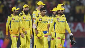 IPL 2025- சிஎஸ்கே அணிக்காக ஒவ்வொரு சீசனிலும் அதிக விக்கெட்டுகள் வீழ்த்திய வீரர்கள் யார்?