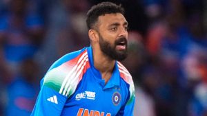 “எனக்கு டெஸ்ட் போட்டி ஆடணும்னு ஆசை ஆனா முடியாது ஏனென்றால்”.. வருண் சக்கரவர்த்தி ஓபன் டாக்