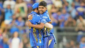 MI vs KKR: “ஆட்டநாயகன்” ஒரே ஒரு வாழைப்பழத்தை சாப்பிட்டு வந்து கொல்கத்தாவை பொளந்த அஷ்வனி குமார்