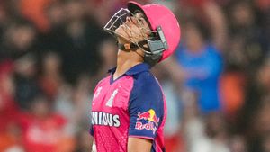 IPL 2025: ஆட்டநாயகன் விருதை இவருக்கு கொடுத்து இருக்கணும்.. நல்லா ஆடியும் ஏமாந்த ஜெய்ஸ்வால்