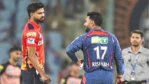 IPL 2025: வெற்றிக்கு 1 ரன் இருக்கும் போது, எதுக்கு Strategy time.. LSG-யை கிண்டல் செய்யும் ரசிகர்கள்