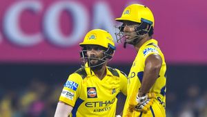 IPL 2025- இனி வாய்ப்பே இல்லை.. CSK அணிக்குள் வரப்போகும் ஸ்டார் வீரர்.. 2 இளம் வீரர்களுக்கும் சான்ஸ்