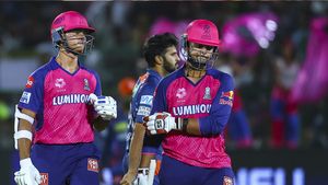 IPL 2025: 14 வயதில் வைபவ் கொஞ்சம் குண்டாக இருக்க காரணம் இந்த உணவு தான்.. பயிற்சியாளர் கருத்து