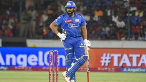ரோகித் சர்மா முன் காத்திருக்கும் சவால்கள்.. ரோகித் கார் நம்பரின் பின்னணி என்ன தெரியுமா?