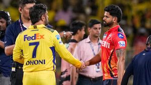 DC, KKR, PBKS - ஐபிஎல் வரலாற்றில் 3 அணிகளை பிளே ஆஃப்க்கு அழைத்துச் சென்ற ஒரே கேப்டன் ஸ்ரேயாஸ் ஐயர்