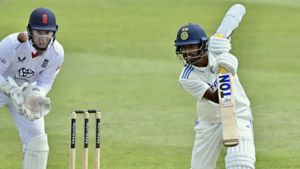 IND vs ENG: சாய் சுதர்சன் இடத்திற்கு ஆப்பு.. பெரிய இன்னிங்ஸ் ஆடிய அபிமன்யூ ஈஸ்வரன்