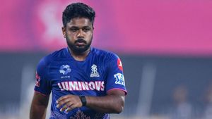 சஞ்சு சாம்சன் - சிஎஸ்கே.. அமெரிக்காவில் சந்திப்பு.. மனம் மாறிய நிர்வாகம்.. தகவல் உண்மைதான் போலையே!