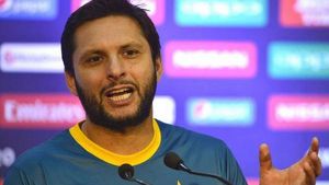 “பாகிஸ்தானை விட இந்தியா பத்து வருடம் பின்தங்கியிருக்கிறது” அப்ரிடி பேச்சை கேட்டு கொதித்த நெட்டிசன்ஸ்