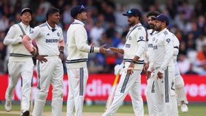 IND vs ENG 4வது டெஸ்ட்டில் 2 இந்திய வீரர்கள் நீக்கம்.. புதிதாக பவுலர் சேர்ப்பு.. பிசிசிஐ அறிவிப்பு