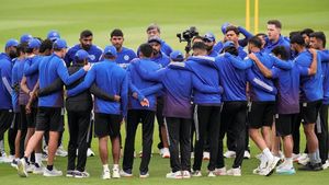 IND vs ENG: “நாங்க என்ன தப்பு பண்ணோம்.. திறமை இல்லையா?” 3 இந்திய வீரர்களை ஏமாற்றிய கம்பீர் - கில்