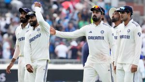 IND vs ENG: என் பேச்சை கேளு வேண்டாம் என்ற ராகுல்.. தலைக் கீழாக குதித்த கேப்டன் கில்.. என்ன நடந்தது?