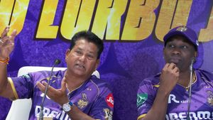 முடிவுக்கு வந்த 3 ஆண்டு உறவு.. கேகேஆர் அணியில் இருந்து விலகிய முக்கிய நிர்வாகி.. என்ன நடந்தது?