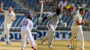 AUS vs WI: வெறும் 27 ரன்னுக்கு ஆல்-அவுட்.. மிரள வைத்த ஆஸ்திரேலியா.. மண்ணைக் கவ்விய வெஸ்ட் இண்டீஸ்