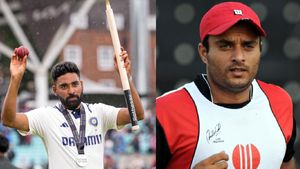 IND vs ENG: பொறாமையில் பொங்கும் பாகிஸ்தான்.. பந்தை சேதப்படுத்தி வென்றதாக சிராஜ் மீது தன்வீர் புகார்