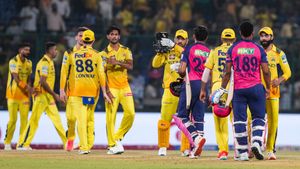 CSK அணியில் அஸ்வின் மட்டுமல்ல, பல முன்னணி வீரர்களை வெளியே அனுப்ப திட்டம்.. இவரும் போறாரா? 