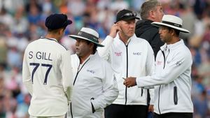 IND vs ENG: ஆட்டத்தை பாதியில் நிறுத்தியதால் பிராட் ஆவேசம்.. அம்பயர்களின் 'சோம்பேறித்தனம்' என விளாசல்