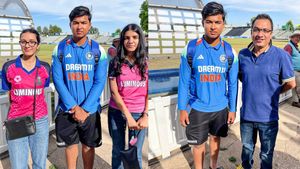 “ரொம்ப கூச்ச சுபாவம்.. ரசிகர்களை பார்த்தவுடன்”.. 14 வயது வைபவ் சூர்யவன்ஷிக்கு நடந்த சம்பவம்