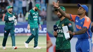 Asia Cup: இந்திய அணி மீது பாகிஸ்தான் அதிகாரப்பூர்வ புகார்.. மேட்ச் ரெப்ஃரீ மீதும் விமர்சனம்