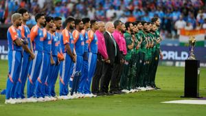 Asia Cup: இந்தியா - பாக். போட்டியில் பெரும் அவமானம்.. தேசிய கீதத்திற்கு பதில் 'ஜலேபி பேபி' பாடல்