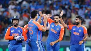 Asia Cup: ஆல் ரவுண்டர் அக்சர் பட்டேல் தலையில் அடி.. பாகிஸ்தான் போட்டிக்கு முன் பின்னடைவு