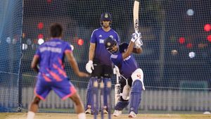 Asia cup: சஞ்சு சாம்சனை குறிவைத்து தாக்கும் கம்பீர்? 5வது இடத்தில் களமிறக்காதது ஏன்? ஓமன் எதிராக வாய்ப்பு?