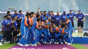 IND vs PAK: கோப்பையே இல்லாமல் கொண்டாடிய இந்தியா.. பாகிஸ்தான் வயிறை எரியவிட்ட சூர்யகுமார் சம்பவம்