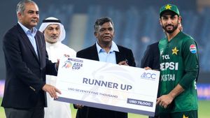 IND vs PAK: தோல்வியை ஜீரணிக்க முடியல.. அந்த ஒரு இடத்தில் தான் சொதப்பிவிட்டோம்.. பாகிஸ்தான் கேப்டன் சல்மான்