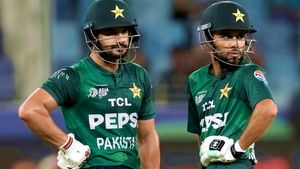 Asia Cup: பாகிஸ்தான் அணிக்கு தலைகுனிவு.. பத்திரிகையாளர் சந்திப்பு ரத்து.. பின்னணி என்ன?