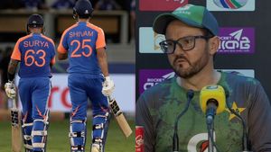 “பதில் கூட சொல்ல முடியாதா?” பாகிஸ்தான் பயிற்சியாளர் ஆவேசம்.. இழுத்து மூடப்பட்ட இந்திய அணி அறைக்கதவு