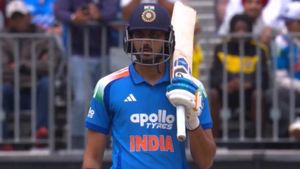 IND vs AUS: ராகுல், நிதிஷ் குமாருக்கு முன் களமிறங்கிய அக்சர் பட்டேல்.. கம்பீர் நடவடிக்கைக்கு காரணம் என்ன?