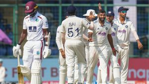 IND vs WI: இந்திய அணி வெற்றி பெற 121 ரன்கள் இலக்கு.. 2வது இன்னிங்சில் 390 ரன்கள் குவித்த வெஸ்ட் இண்டீஸ்