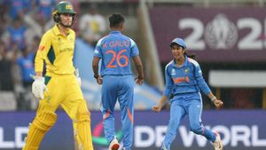 மகளிர் உலககோப்பை அரையிறுதி.. இந்தியாவுக்கு இமாலய இலக்கு.. ஆஸ்திரேலிய மகளிர் அணி அபாரம்