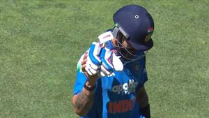 IND vs AUS: “விடைபெறுகிறேன்”.. கோலி செய்த செயல்.. உறைந்து நின்ற ரசிகர்கள்.. ஓய்வு அறிவிப்பா?