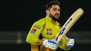 IPL 2026: தோனி செய்ய வேண்டியது இதுதான்.. சிஎஸ்கே-வுக்கு இர்பான் பதான் சொன்ன மாஸ்டர் பிளான்