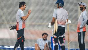 IND vs SA: இப்படி ஒரு பயிற்சியாளரை பார்க்க முடியுமா? கம்பீரை புகழ்ந்து தள்ளிய அஸ்வின்