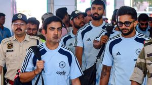 IND vs SA: 2வது டெஸ்டில் சுப்மன் கில் பதிலுக்கு யார்? இந்திய அணியில் மாற்றம் நடக்குமா?
