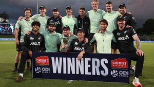 NZ vs WI: 3வது ஒருநாள் போட்டியிலும் வெஸ்ட் இண்டீஸ் தோல்வி.. தொடரை முழுமையாக வென்ற நியூசிலாந்து